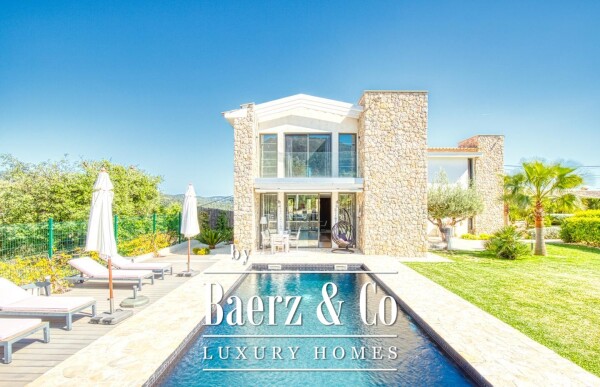 photo 1 Mediterranean Villa with Vacation License