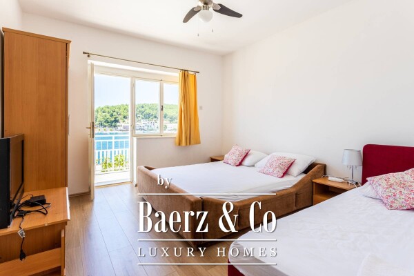 photo 28 Drvenik, exceptional real estate first row to the sea