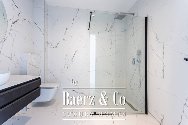 photo 37 Brela, an imposing villa with a panoramic view