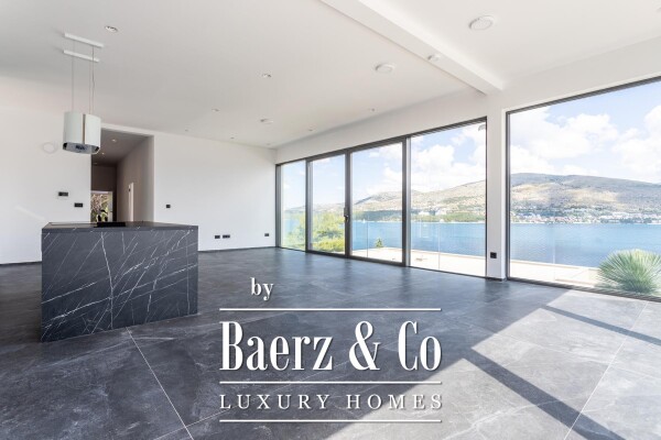 photo 5 Okrug Donji, newly built villa with a wonderful view