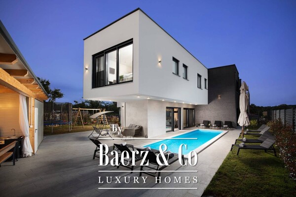 photo 1 Istria, Medulin - luxury villa with wellness and swimming pool, 300 m2