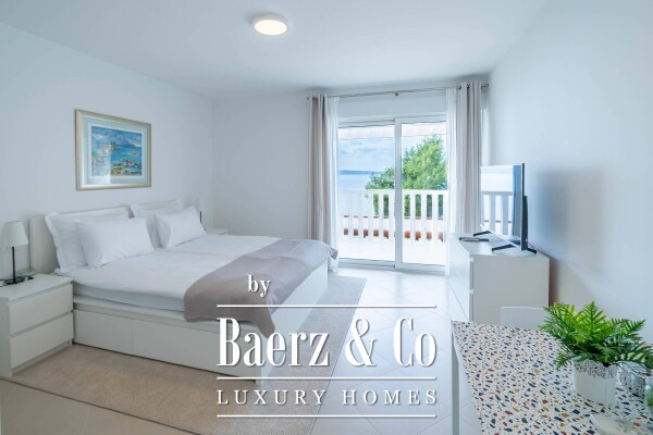 photo 14 Split, Čiovo, modern villa/boutique hotel with 8 apartments, first row to the sea