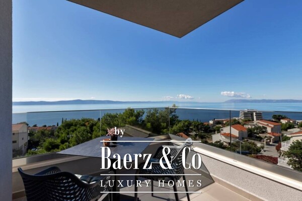 photo 5 Podgora, luxurious newly built villa with swimming pool