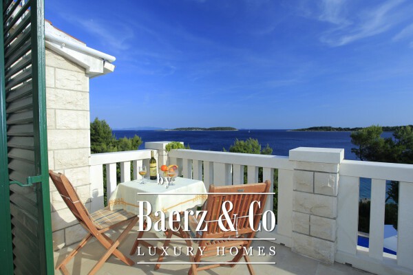 photo 11 Korcula, beautiful Dalmatian house by the sea with pool