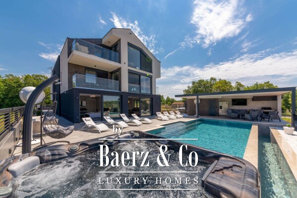 photo 1 Istria, Funtana, exclusive villa first row to the sea