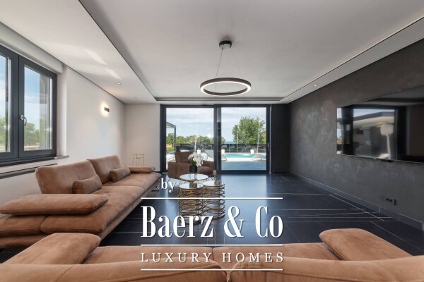 photo 3 Istria, Funtana, exclusive villa first row to the sea