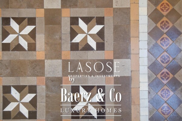 photo 18 Barcelona, Born