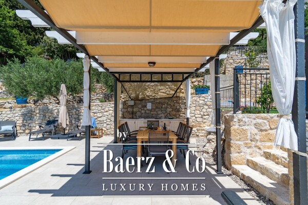 photo 18 Omiš, Borak, house with pool and sea view