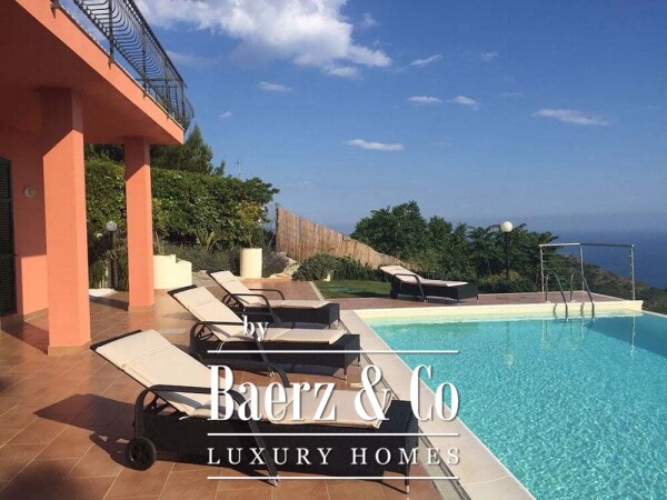 photo 19 Villa for sale 264 m²