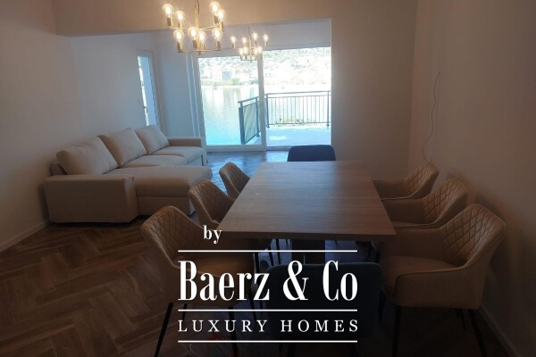 photo 4 Seget Vranjica, unique opportunity, beautiful house first row to the sea