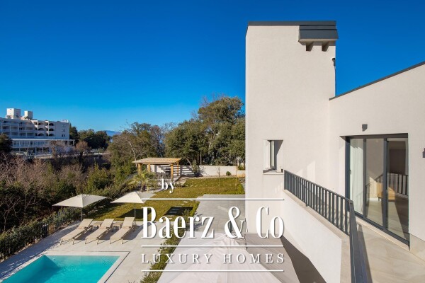 photo 29 Island of Krk, Malinska, luxury villa with two apartments in the first row to the sea