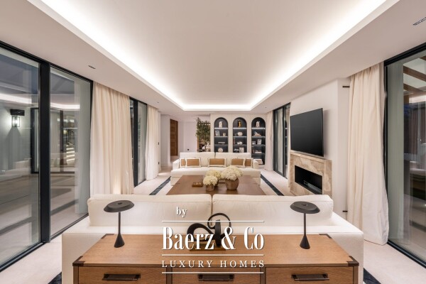 photo 34 Villa - Nueva Andalucia - Marbella - Ref: 8425