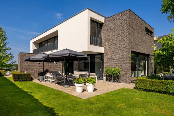 photo 46 Parmentierstraat 25