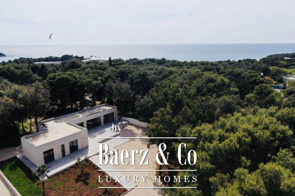 photo 17 Istria, Rovinj, modern architectural villa 300 meters from the sea