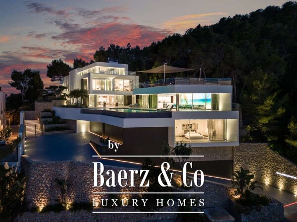 photo 1 Beautiful luxury home in Siesta, Siesta