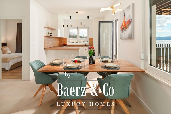 photo 4 Omiš, Dugi Rat, modern villa with a beautiful view of the sea