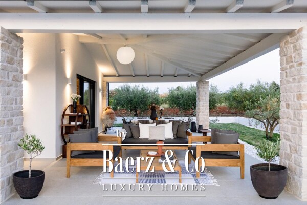 photo 17 Istria, Poreč - Gedići, beautiful modern stone villa NKP 165 m2 with swimming pool