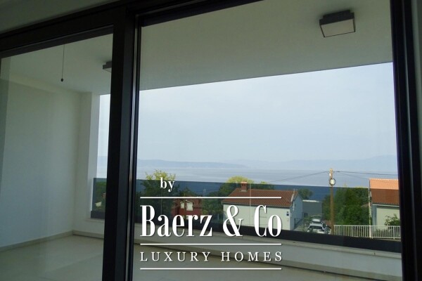 photo 18 Njivice, two-story apartment in a villa with a pool, gross living area 161,50m2