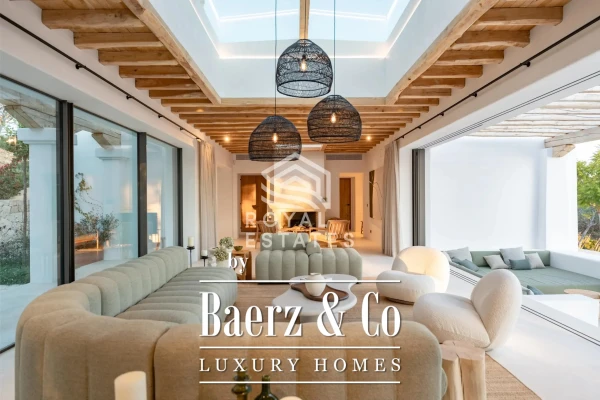 photo 33 Beautiful luxury home in Santa Gertrudis