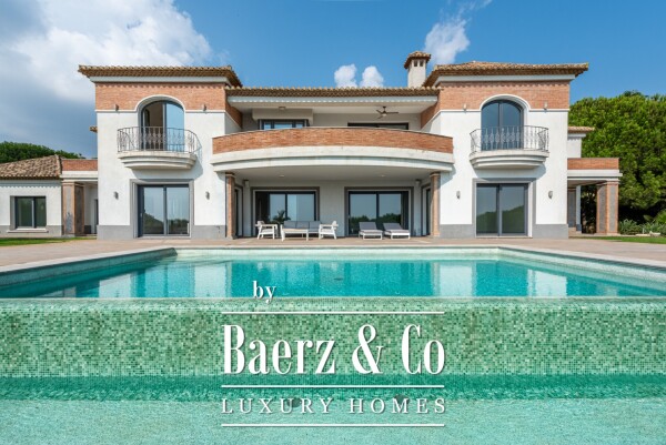 photo 1 Beautiful luxury home in Sotogrande, Sotogrande Alto - Zona G