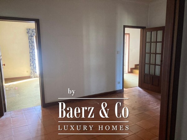 photo 5 Traditional house for restoration