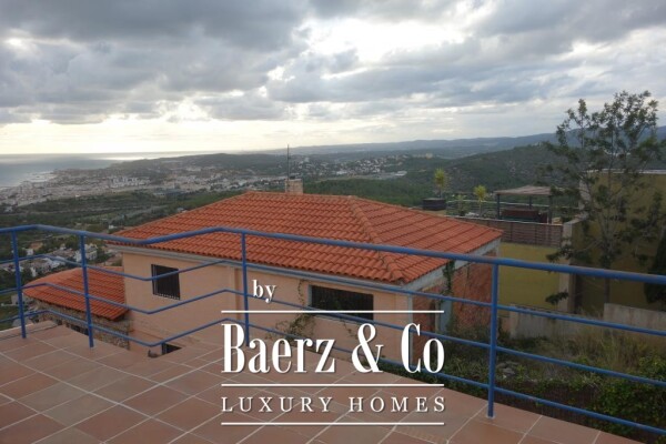 photo 12 Splendid architect-designed house of 347m   with swimming pool and panoramic view