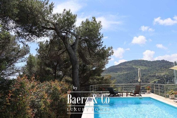 photo 48 Villa for sale 166 m²