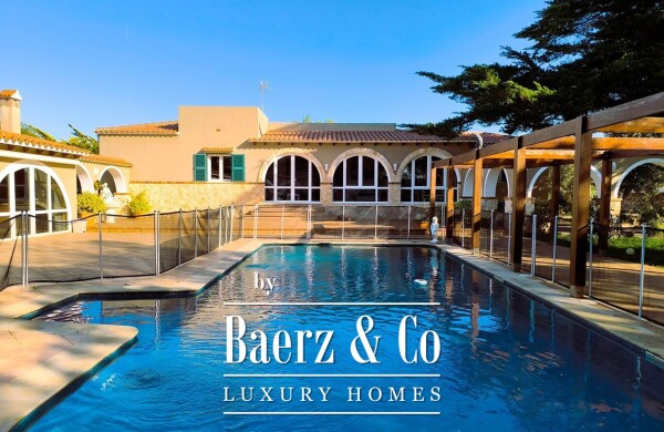 photo 1 MAGNIFICENT LUXURY VILLA, A TRUE HAVEN OF ELEGANCE AND COMFORT LOCATED IN THE COVETED SOUTHERN AREA OF CIUTADELLA DE MENORCA, JUST STEPS AWAY FROM THE SEA.