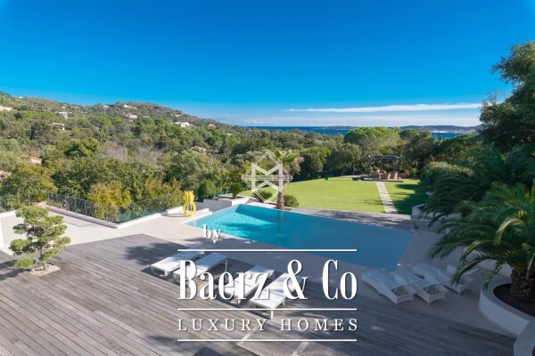 photo 2 Luxury villa - Beautiful open view over the sea and the surrounding nature