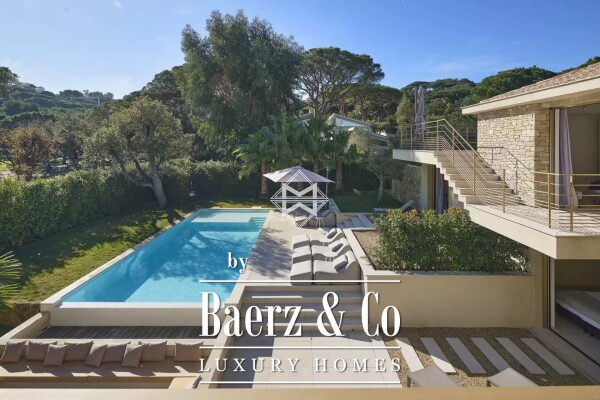 photo 6 Property in a domain with sea view at walking distance from the beach