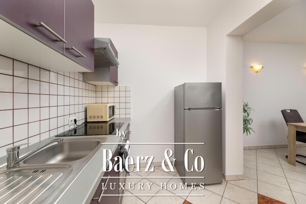 photo 4 Malinska, Renovated House with Three Apartments, 280.72m², 800m from the Sea