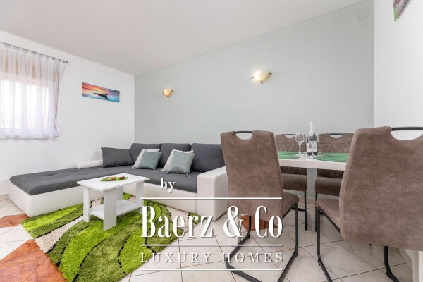 photo 6 Malinska, Renovated House with Three Apartments, 280.72m², 800m from the Sea