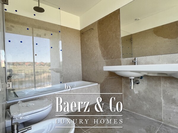 photo 10 Detached villa with 4 bedrooms in Bom Sucesso Resort, garden and pool 7 minutes from Óbidos Lagoon and the beaches of Oeste