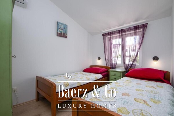 photo 7 Banjole, beautiful furnished house with 350 m2 area on a 3300 m2 large plot