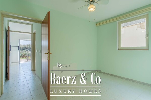 photo 32 Istria, Pula, Pješčana Uvala, attractive villa first row to the sea