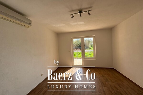 photo 11 Fažana, Valbandon, luxurious villa with three residential units, NKP 360 m2