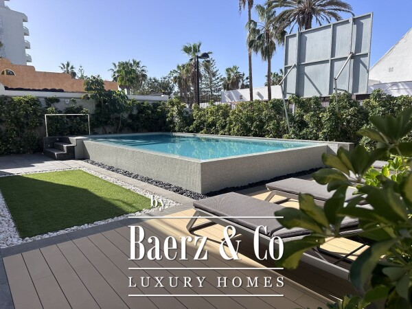 photo 20 Exceptional Luxury Villa Just Steps from the Beach