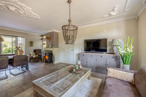 photo 20 Provincialeweg Oost 64