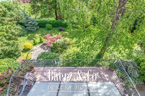 photo 8 Zagreb, Srebrnjak, beautiful villa with landscaped garden