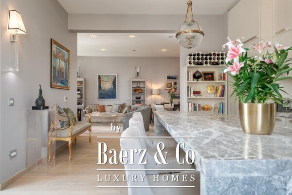 photo 7 Split, luxurious three-bedroom apartment - shared pool and garage