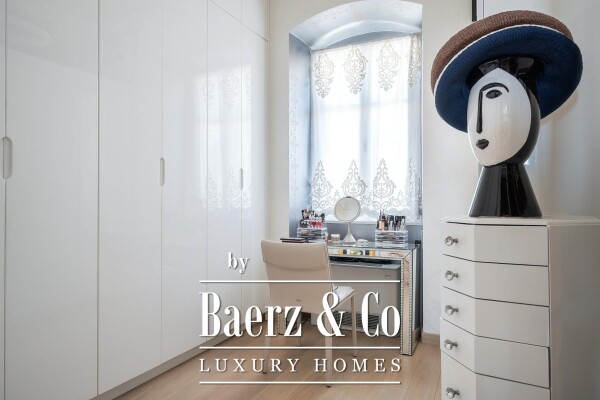 photo 18 Split, luxurious three-bedroom apartment - shared pool and garage