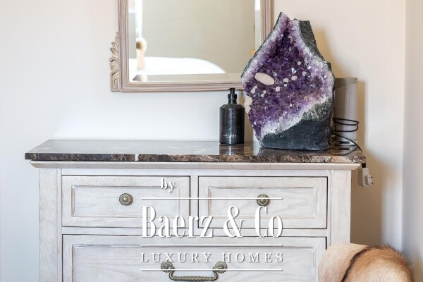 photo 19 Split, luxurious three-bedroom apartment - shared pool and garage