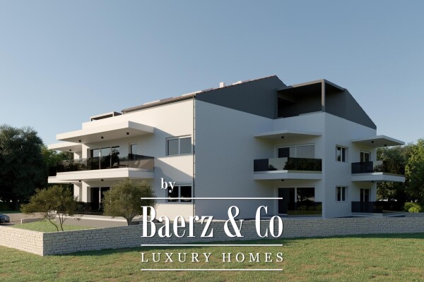 photo 3 Istria, Rovinj, two-story three-bedroom apartment with a net usable area of 148,10 m² with garage