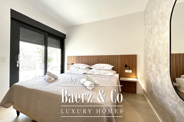 photo 18 Hvar, apartment villa with five fully furnished apartments