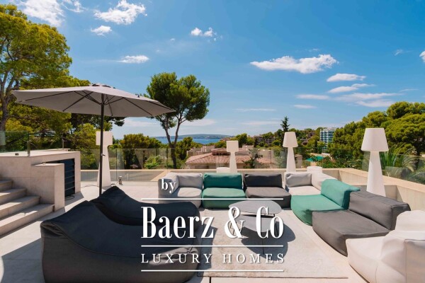 photo 13 Stunning Villa with garden & sea views in Old Bendinat