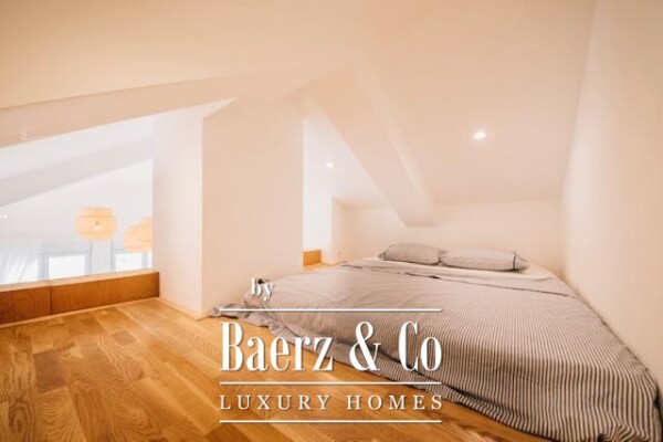 photo 10 Penthouse in Tivat with a Gallery and Sea View