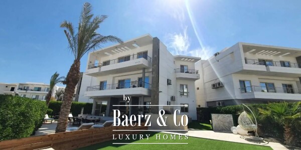 photo 1 #1151 King Villa in Sky Star Village Seaview