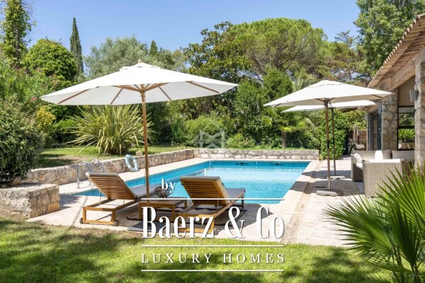 photo 2 Charming villa in a gated domain – an ideal pied-à-terre