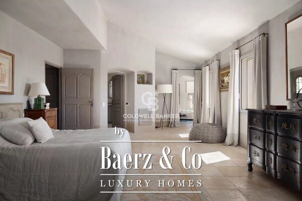 photo 12 Stunning Property with Panoramic Sea View