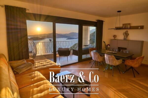 photo 10 Furnished Apartment in a Complex with a Pool in Sveti Stefan